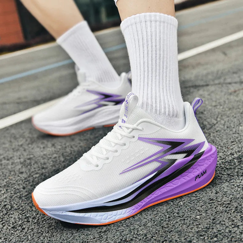 STRAVIX CarbonStrike Pro – Unleash Your Marathon Power